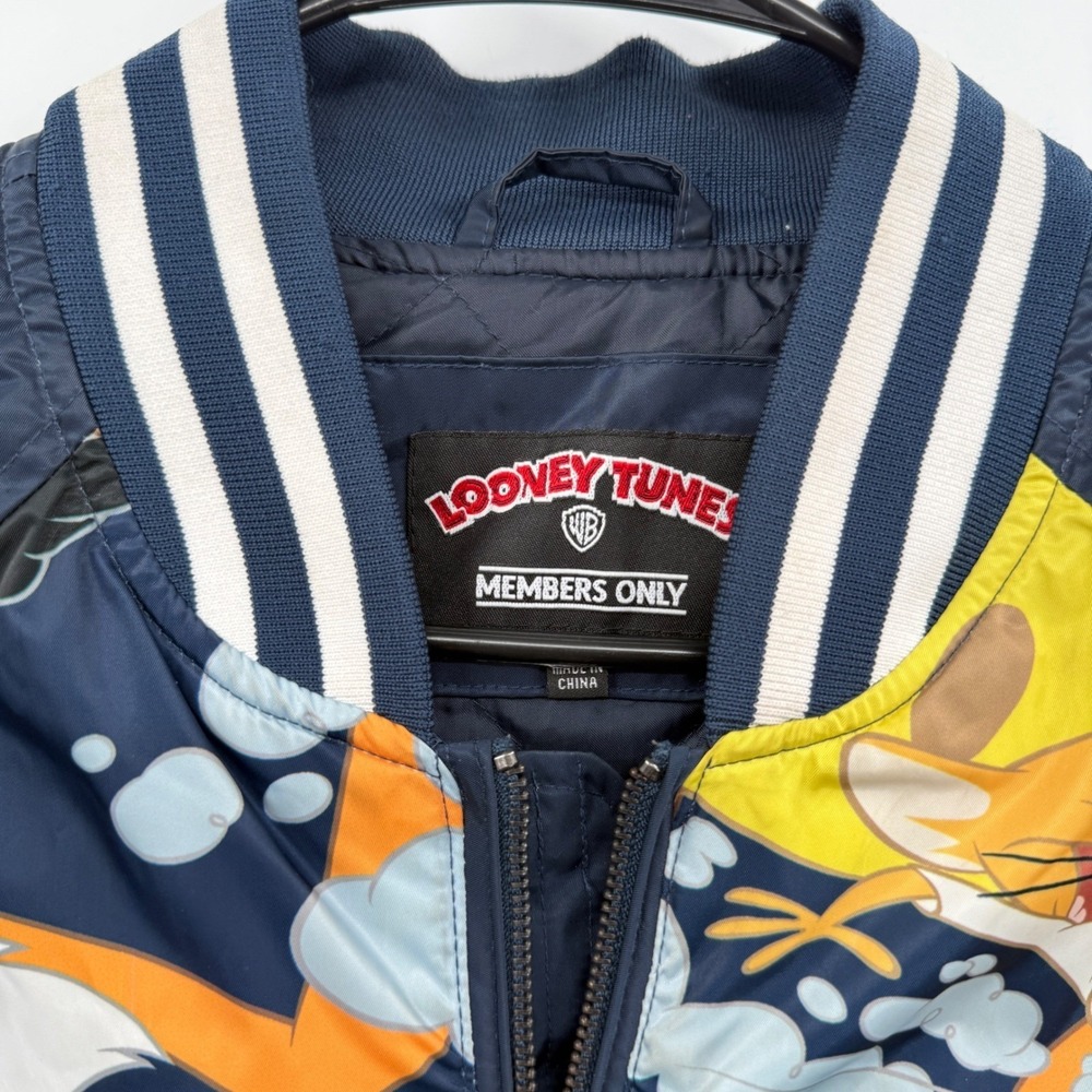 Looney Tunes Members Only Bomber Jacket Cartoon Character Graphic Navy Blue L